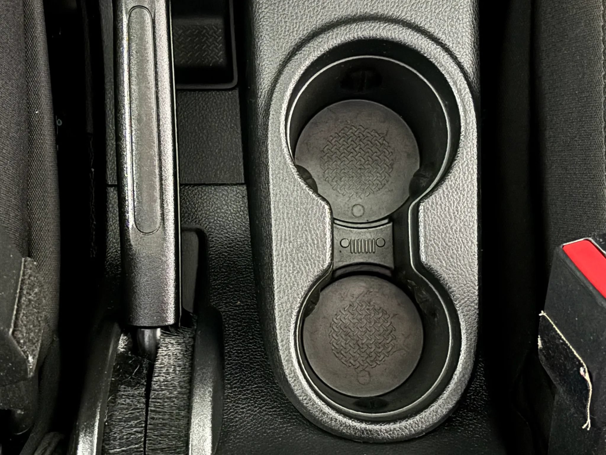 Used 2015 Jeep Wrangler Unlimited Sport AWD/4WD image 29