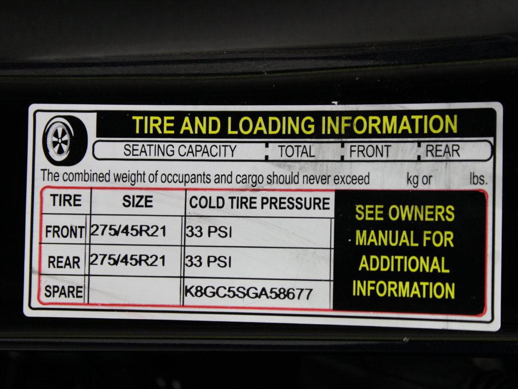 Used 2025 Ford Explorer ST AWD/4WD image 75