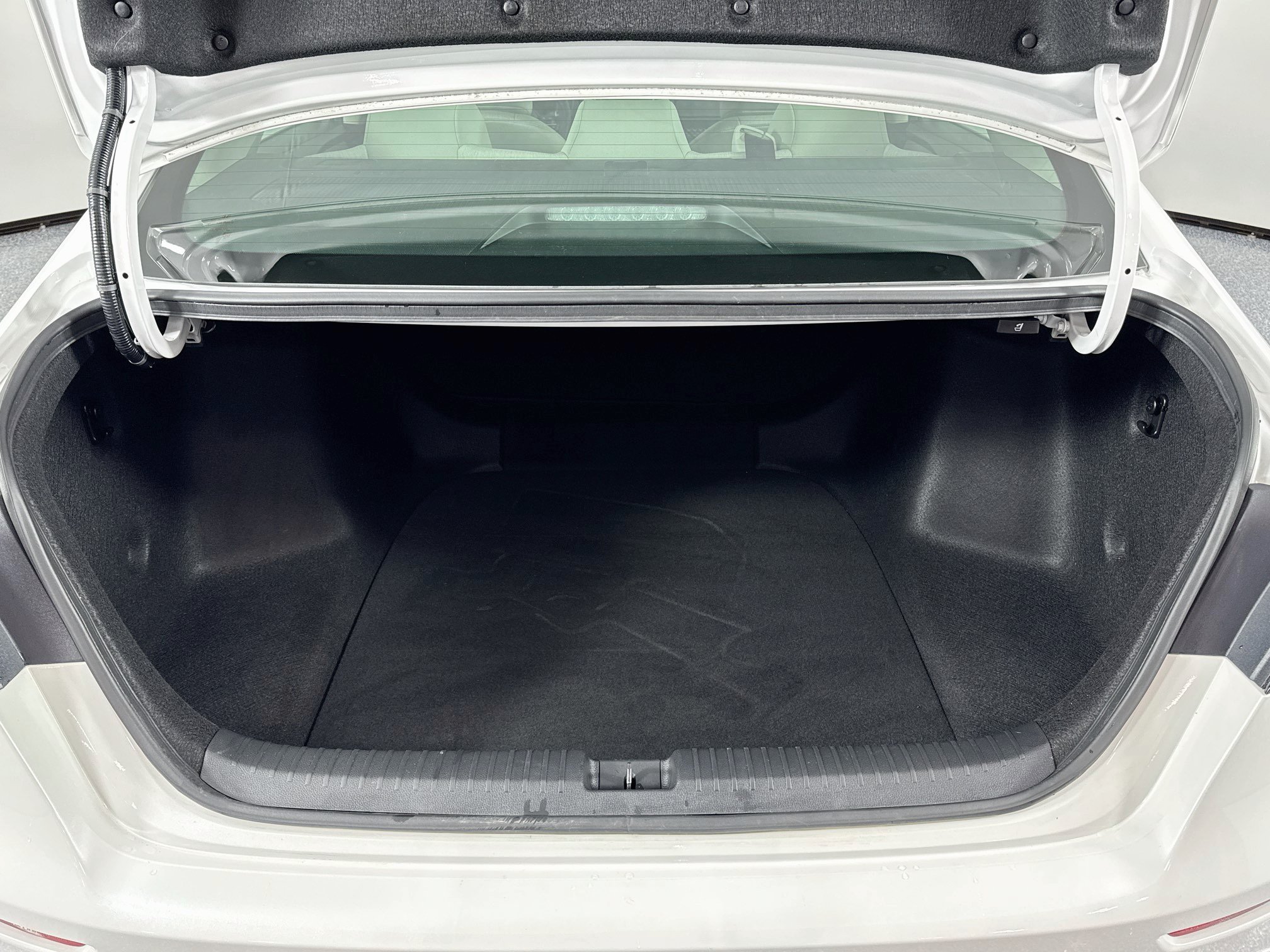 Used 2025 Honda Accord LX image 23