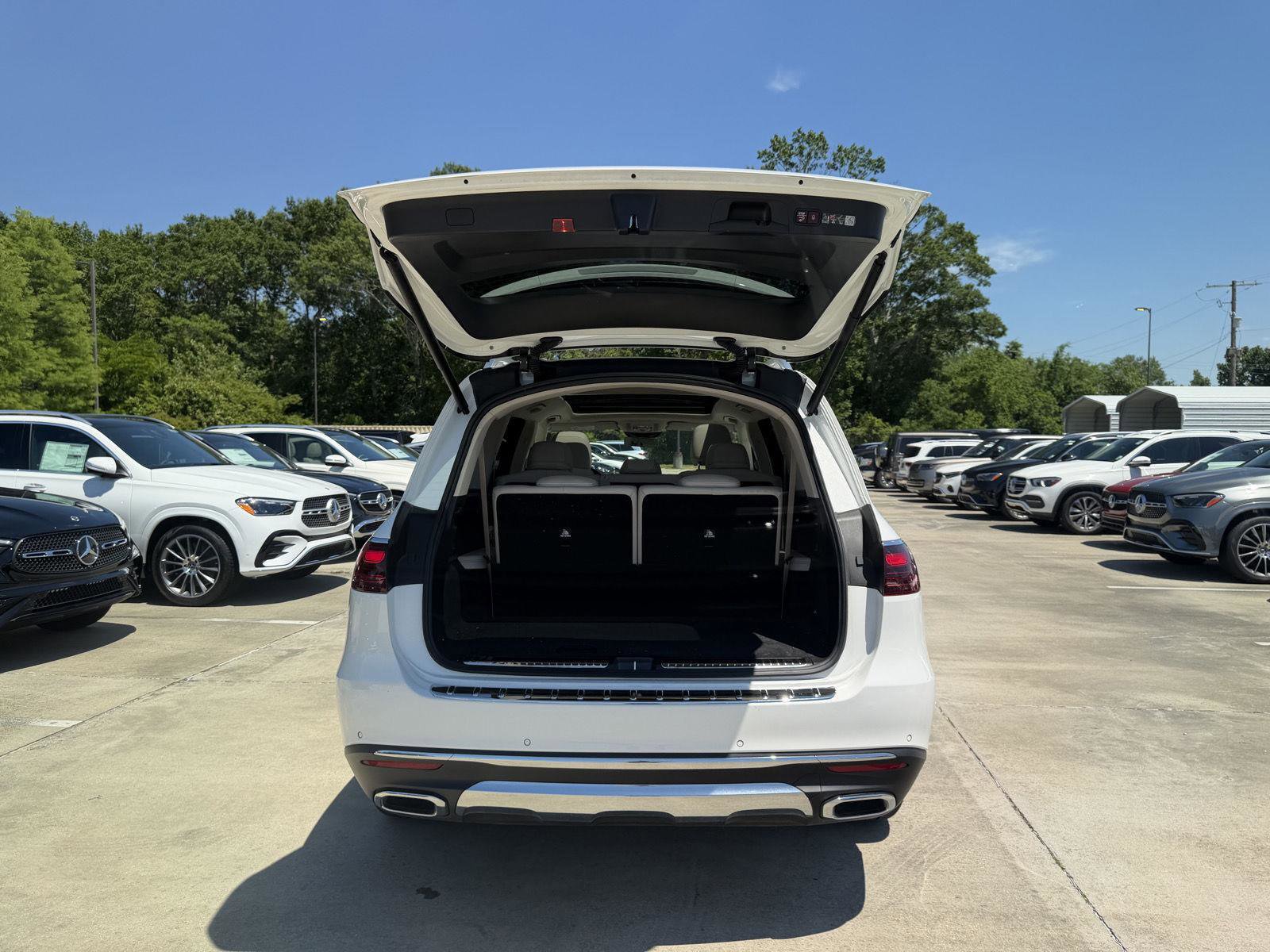 Certified 2025 Mercedes-Benz GLS 450 4MATIC image 22