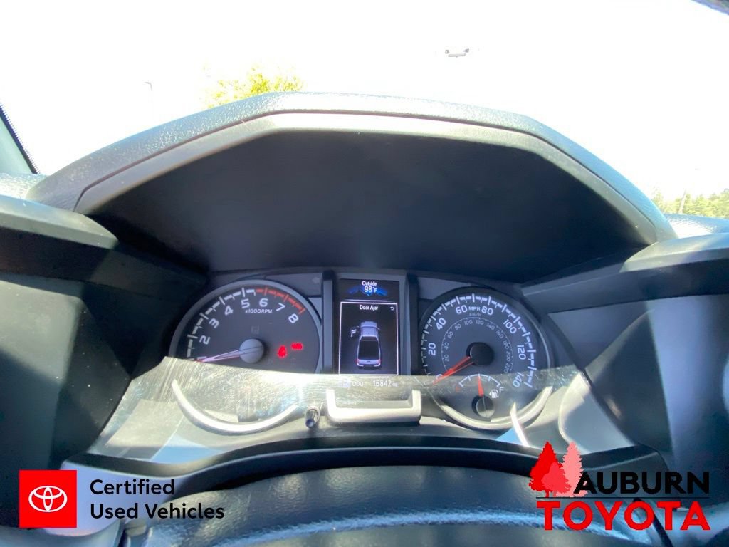 Certified 2021 Toyota Tacoma SR w/ SR Convenience Package AWD/4WD image 36