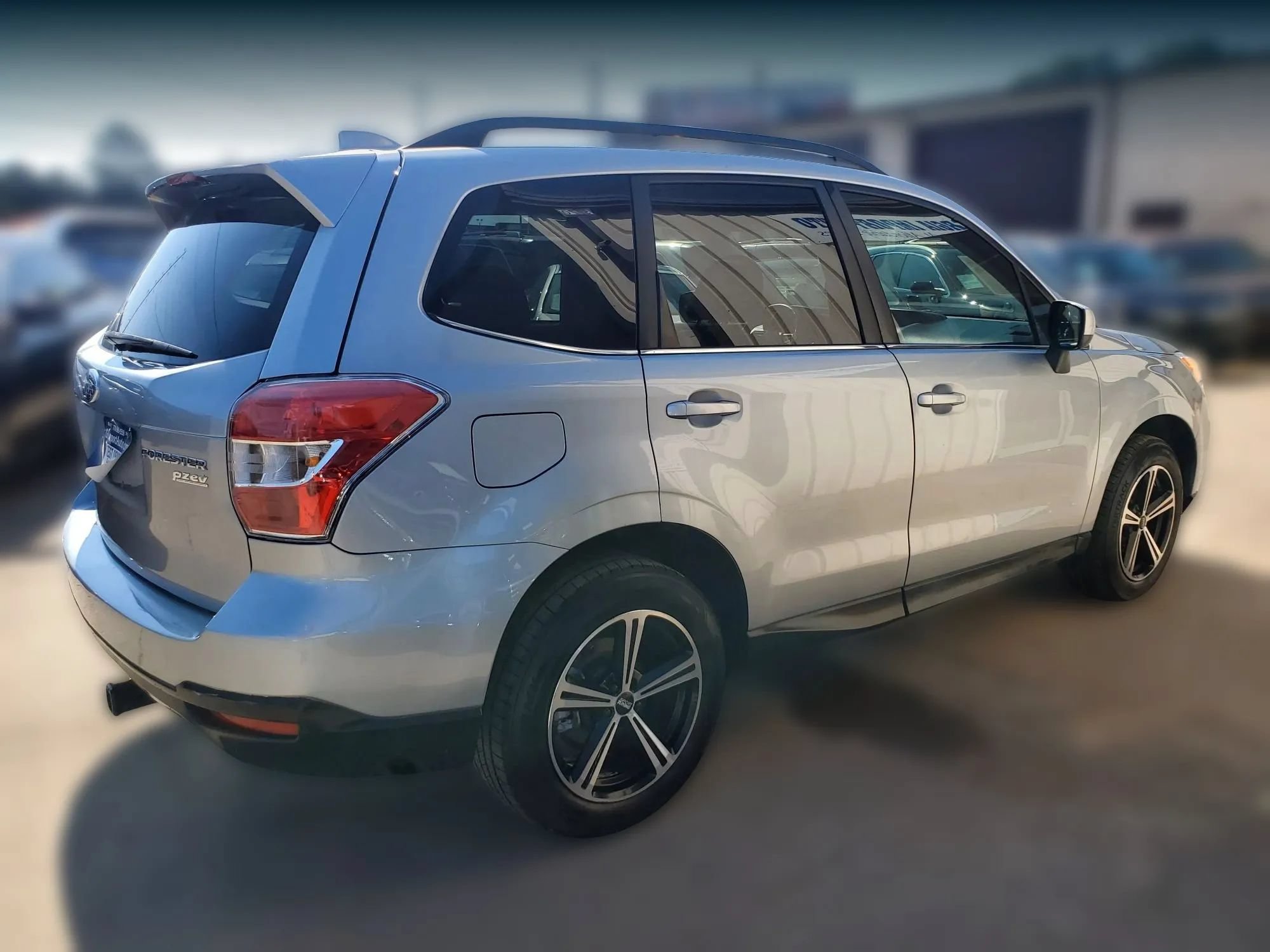 Used 2016 Subaru Forester 2.5i Limited AWD/4WD image 16