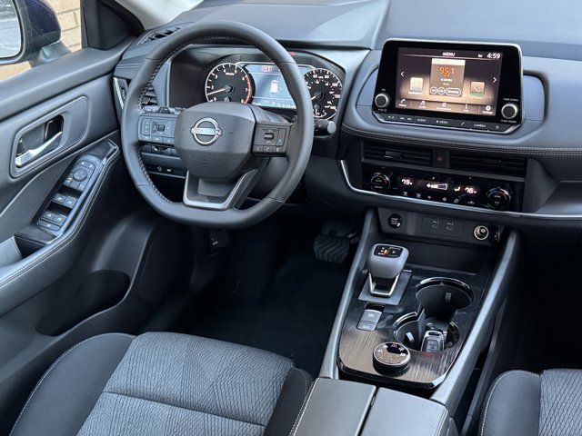 New 2026 Nissan Rogue SV image 10