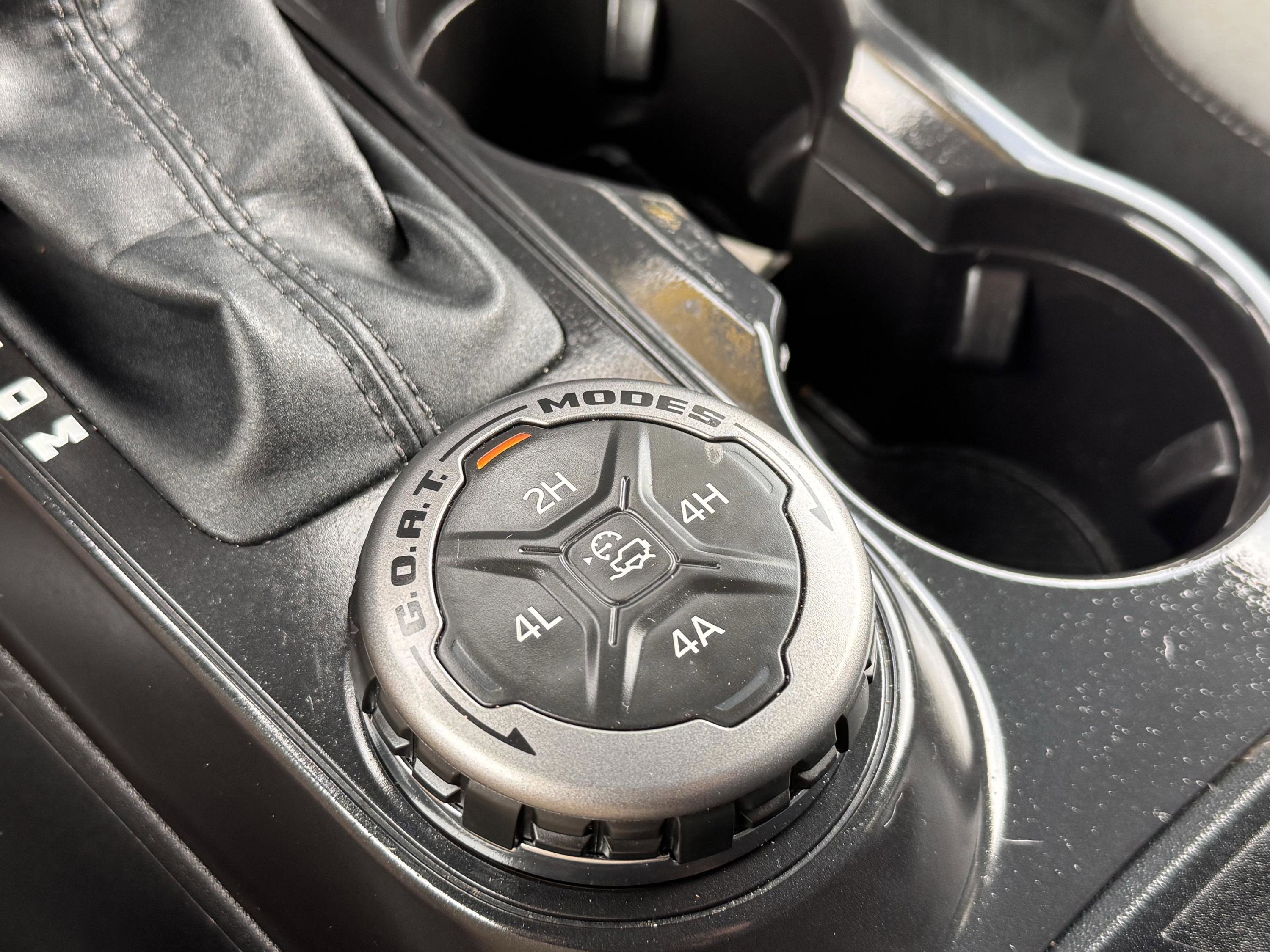 Used 2024 Ford Bronco Big Bend w/ Sasquatch Package image 10