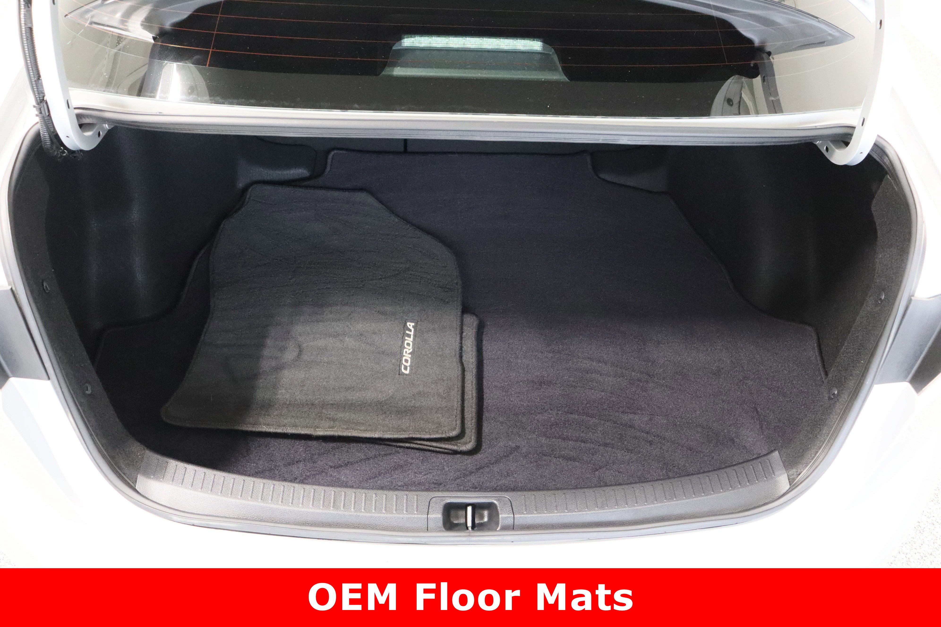 Certified 2023 Toyota Corolla LE image 28