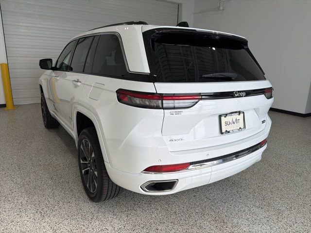 Used 2023 Jeep Grand Cherokee Overland w/ Adv Protech Group III image 5