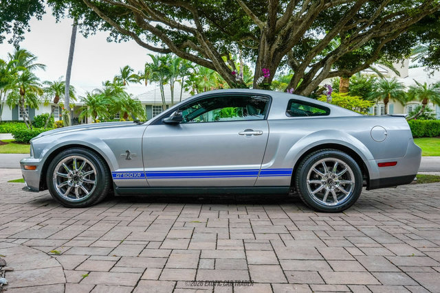 Used 2009 Ford Mustang Shelby GT500 image 3