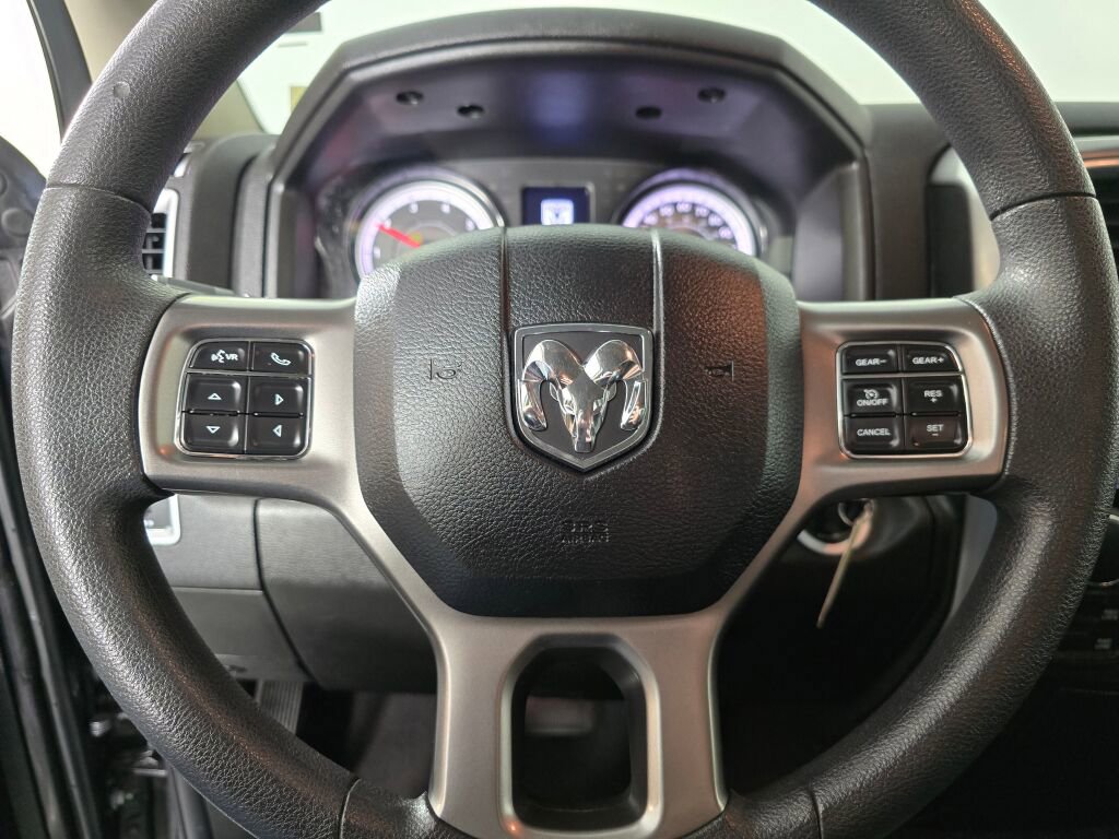 Used 2024 RAM 1500 Classic SLT image 24