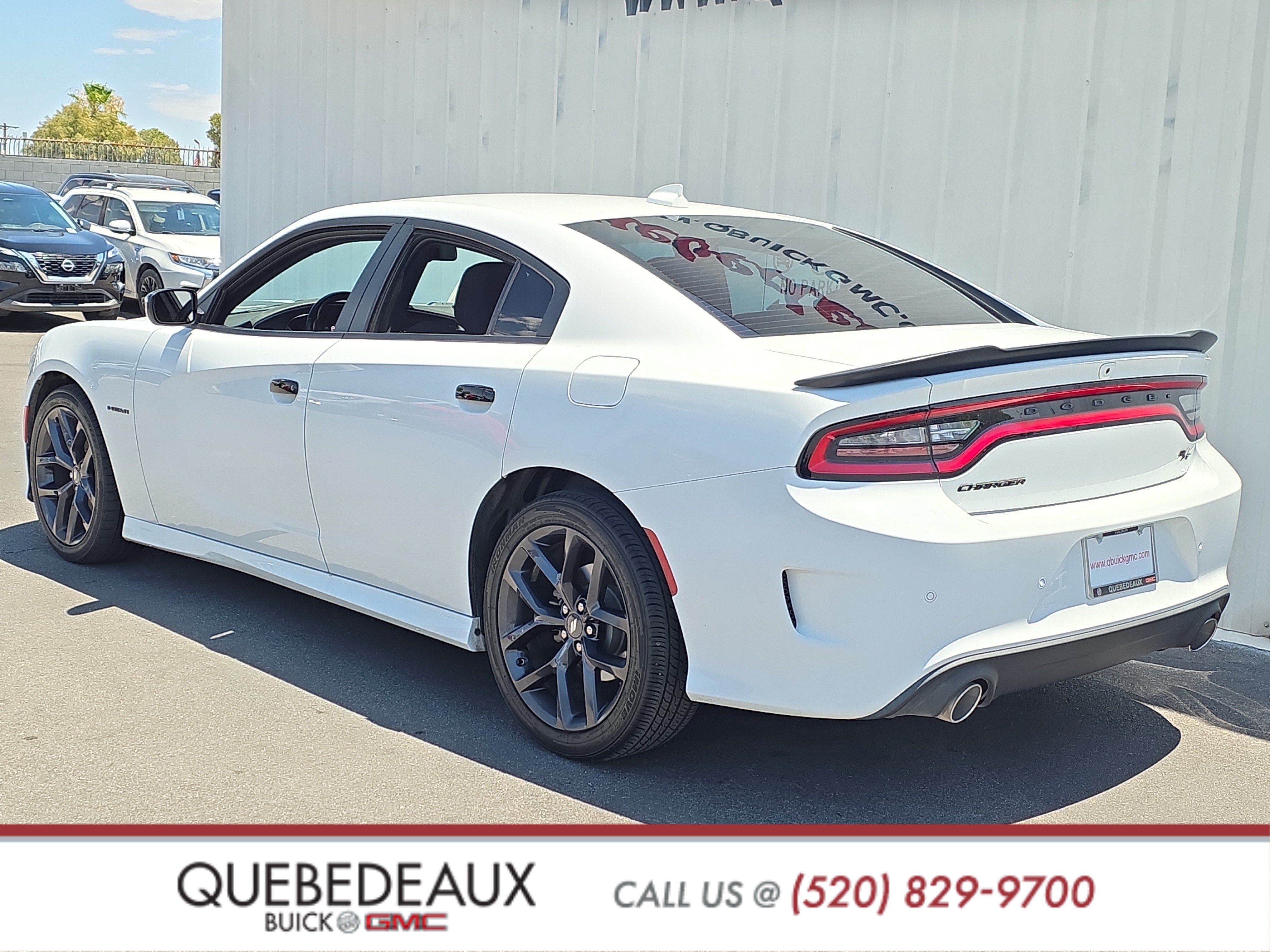 Used 2022 Dodge Charger R/T w/ Blacktop Package RWD image 5