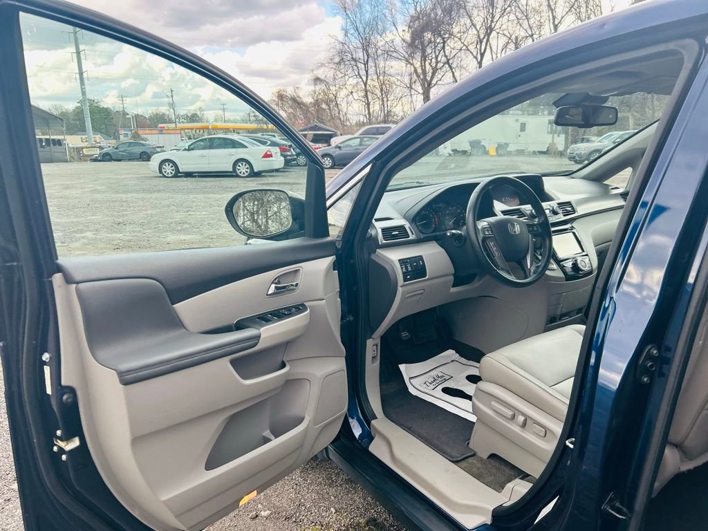 Used 2015 Honda Odyssey EX-L image 14