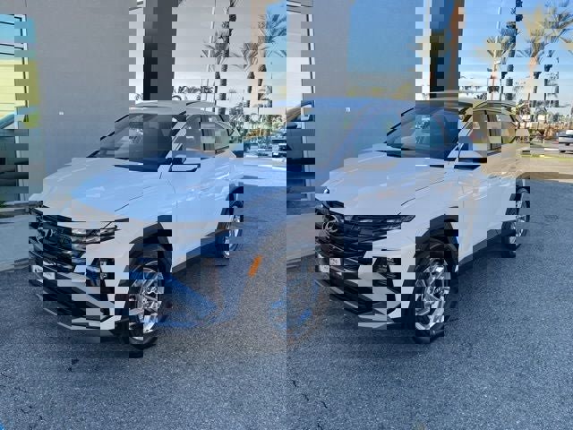 New 2026 Hyundai Tucson SE image 2