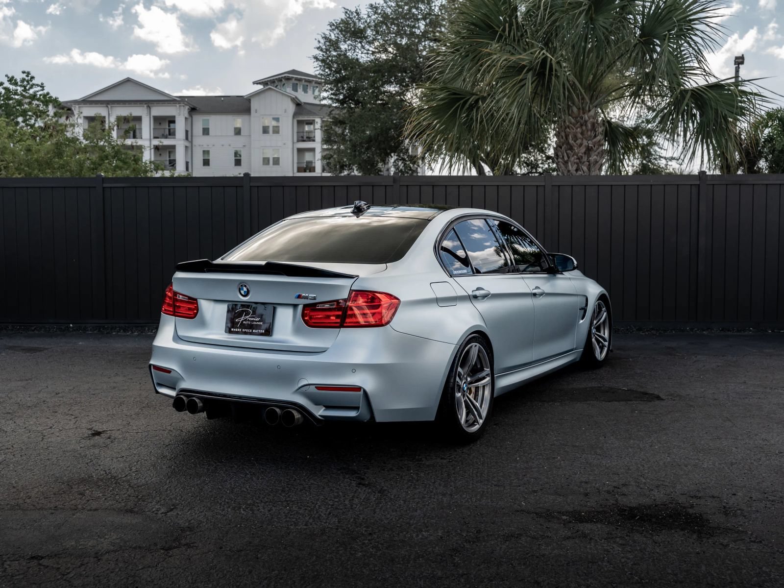 Used 2015 BMW M3 RWD image 3
