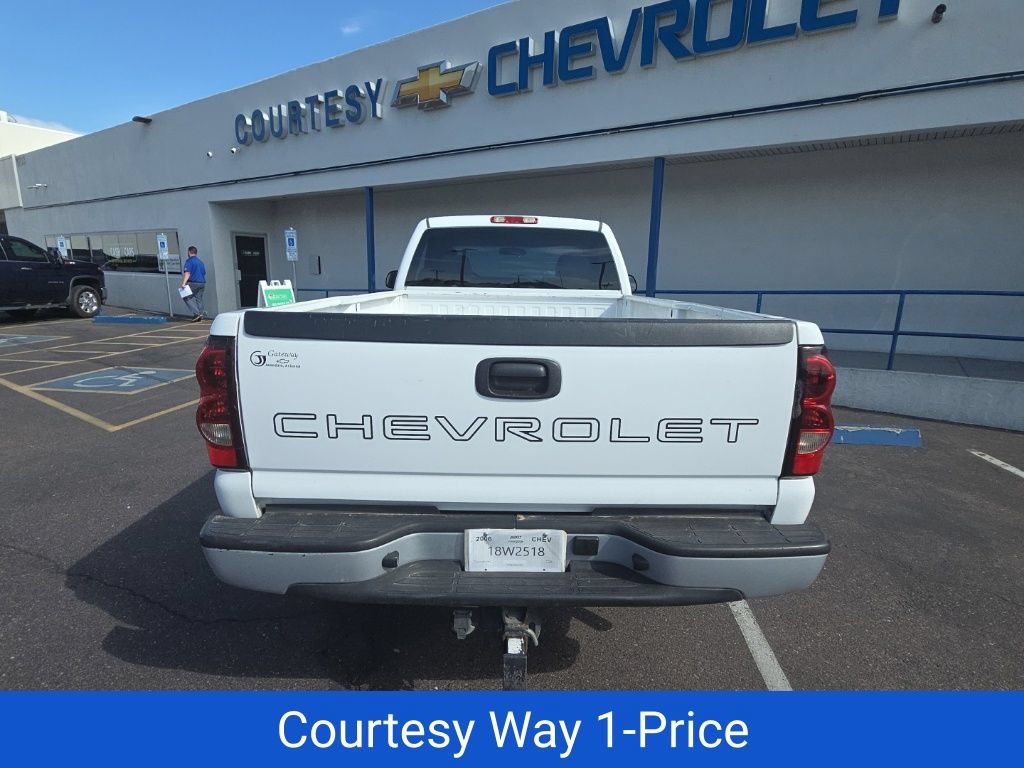 Used 2006 Chevrolet Silverado 2500 W/T RWD image 6
