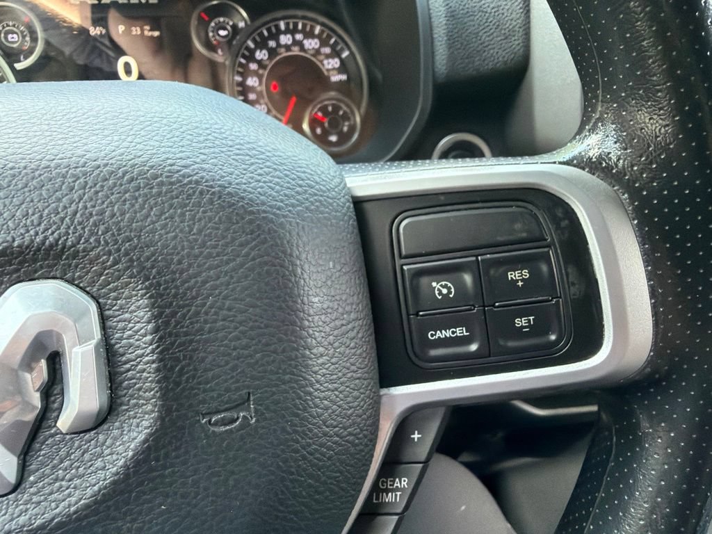 Used 2022 RAM 2500 Big Horn AWD/4WD image 25