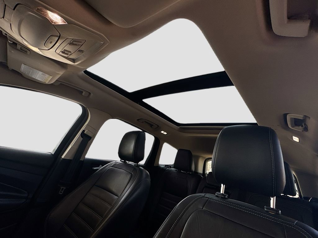 Used 2018 Ford Escape SEL image 24