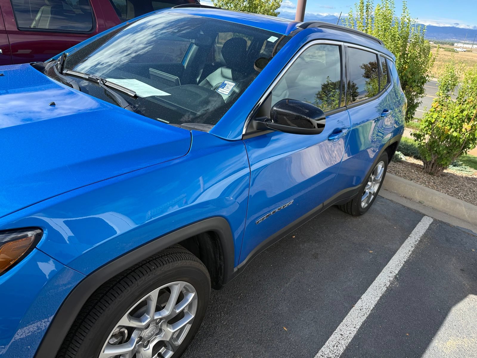 Used 2024 Jeep Compass Latitude w/ Sun and Sound Group