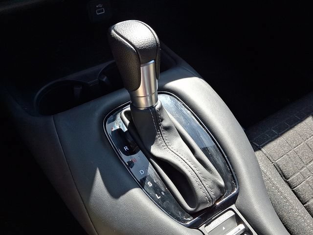 Certified 2025 Honda HR-V LX image 15