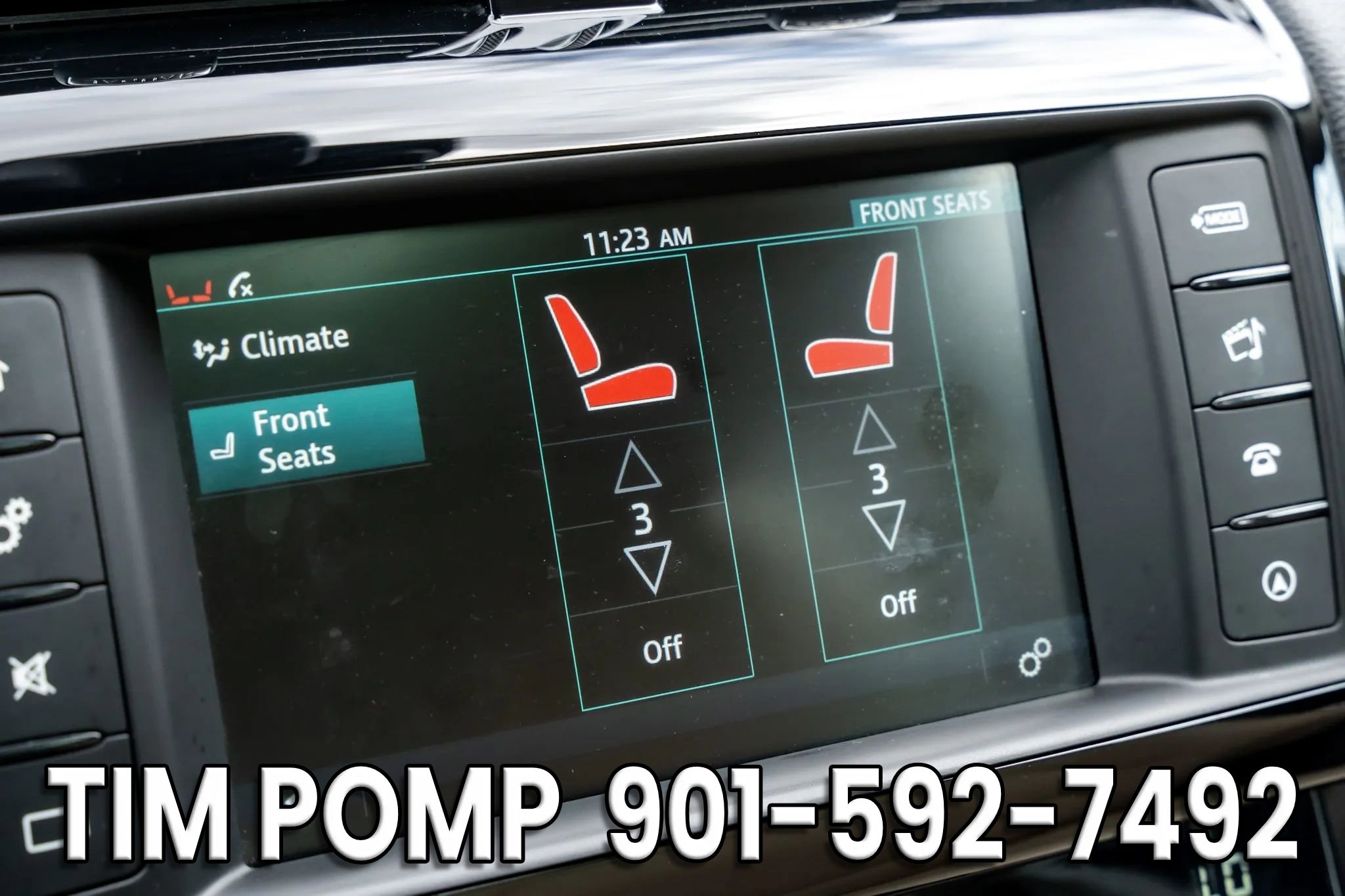 Used 2018 Jaguar XE Premium image 21