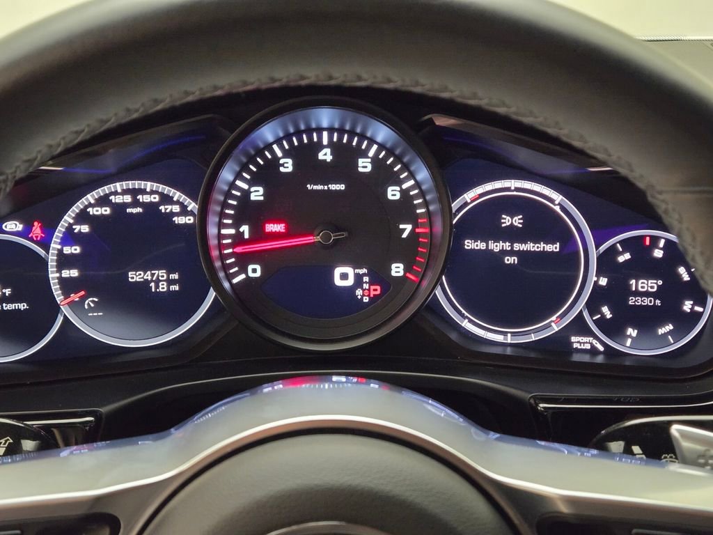 Used 2020 Porsche Panamera 4 image 32