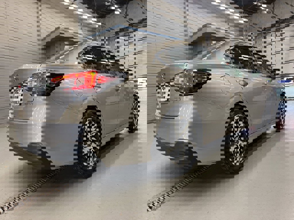 Used 2020 Subaru Legacy Limited w/ Popular Package #2 image 7