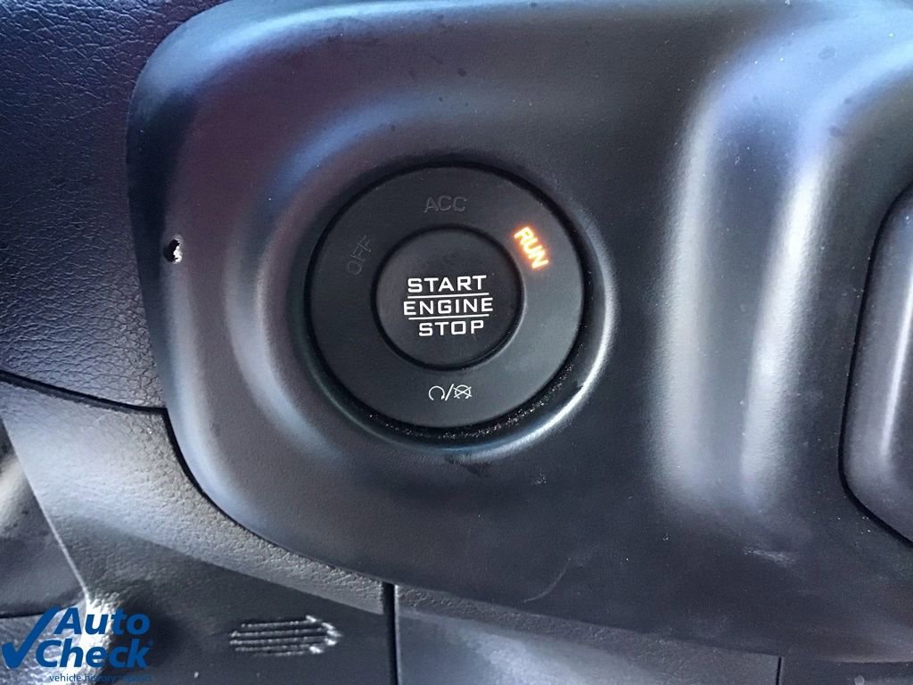 Used 2023 Jeep Wrangler Sport S image 32