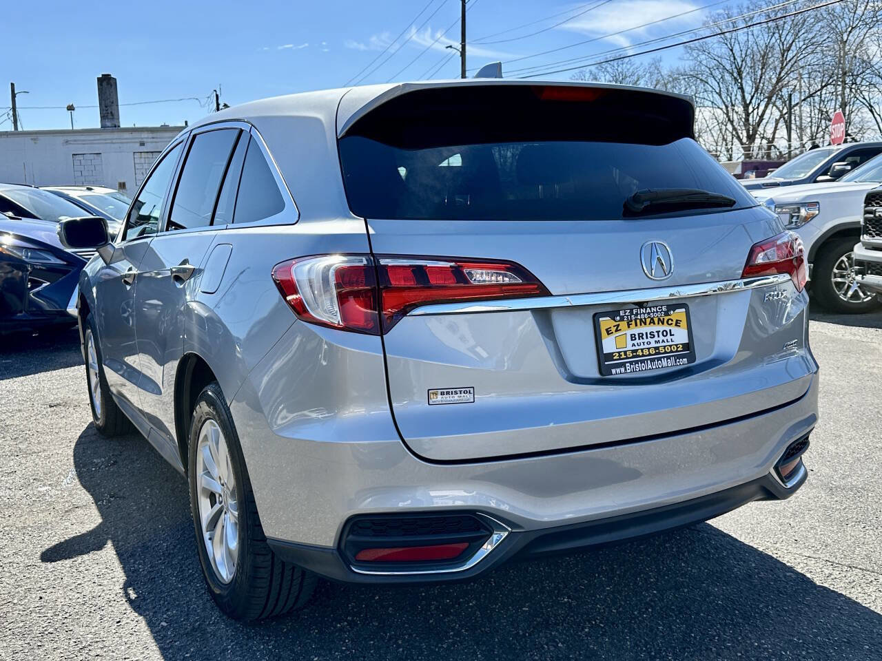 Used 2018 Acura RDX AWD image 3