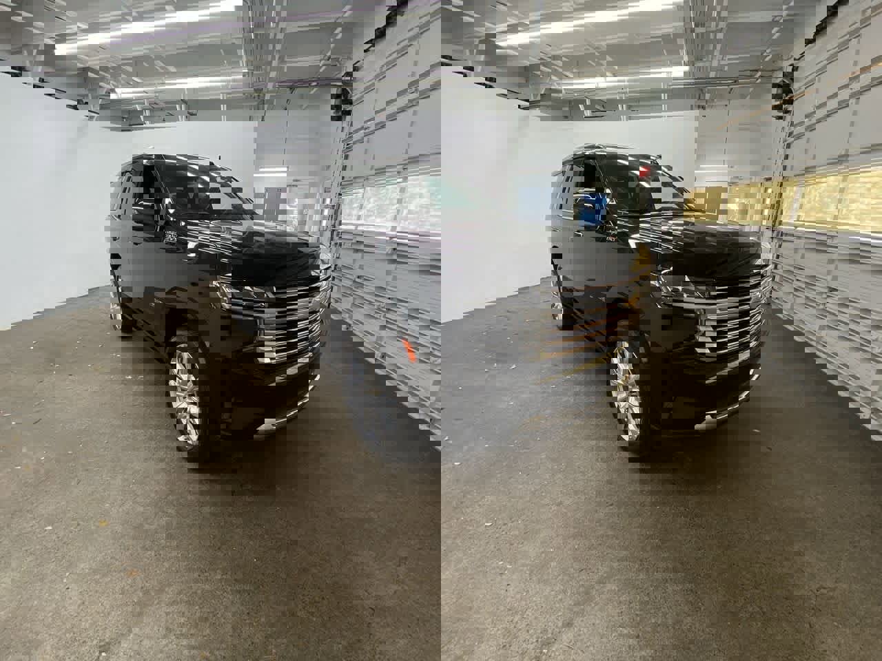 Used 2024 Chevrolet Tahoe High Country w/ Premium Package image 8