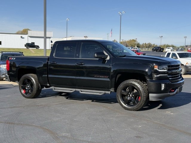 Used 2018 Chevrolet Silverado 1500 LTZ Z71 w/ Redline Edition image 1