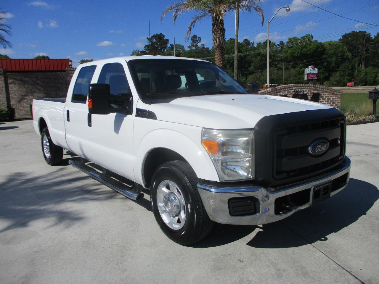 Used 2014 Ford F250 XL w/ Power Equipment Group RWD image 4