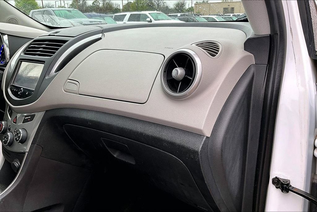 Used 2016 Chevrolet Trax LT image 17