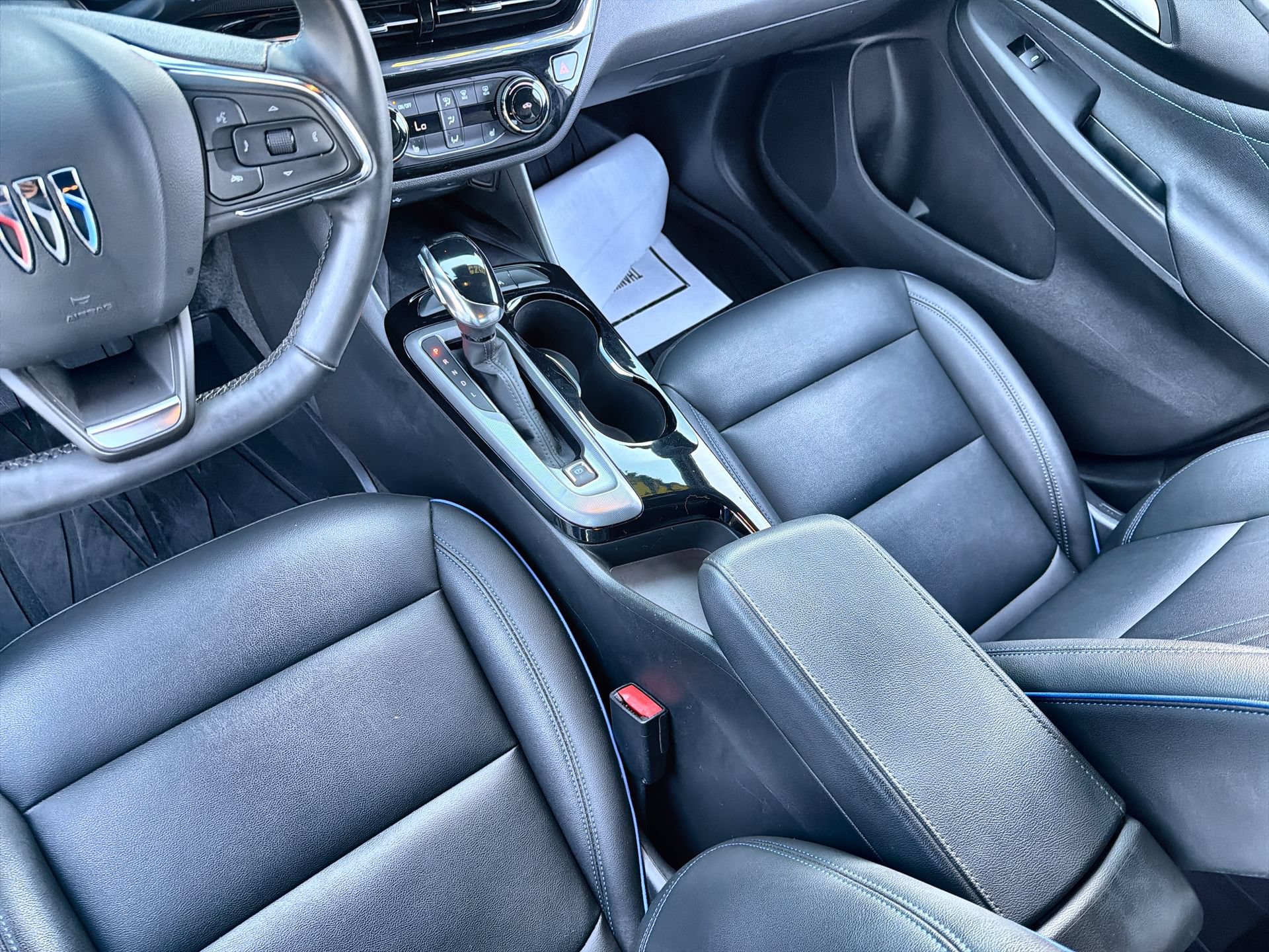 Used 2025 Buick Envista Sport Touring w/ Convenience I Package FWD image 20