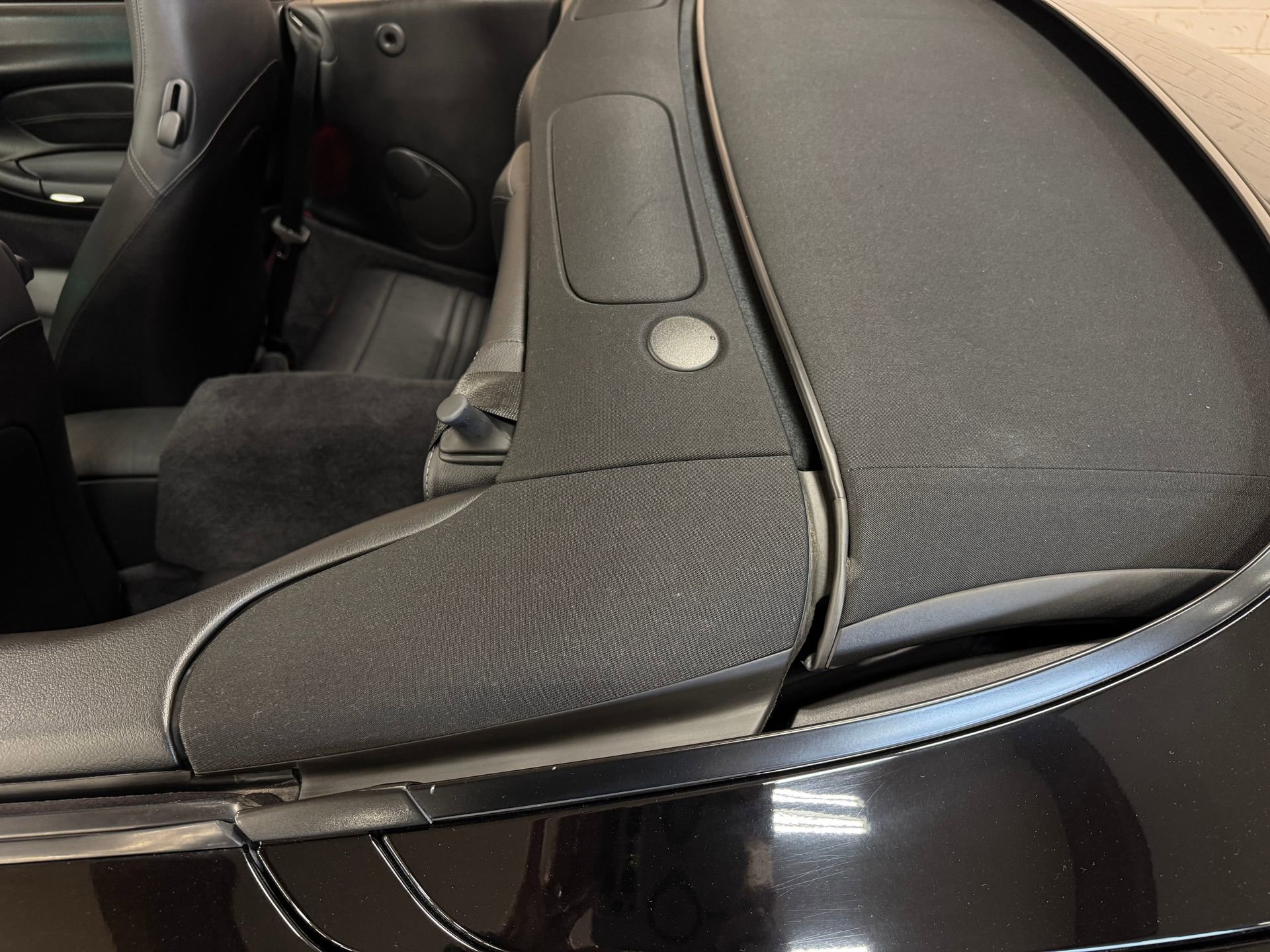 Used 2003 Porsche 911 Carrera RWD image 29