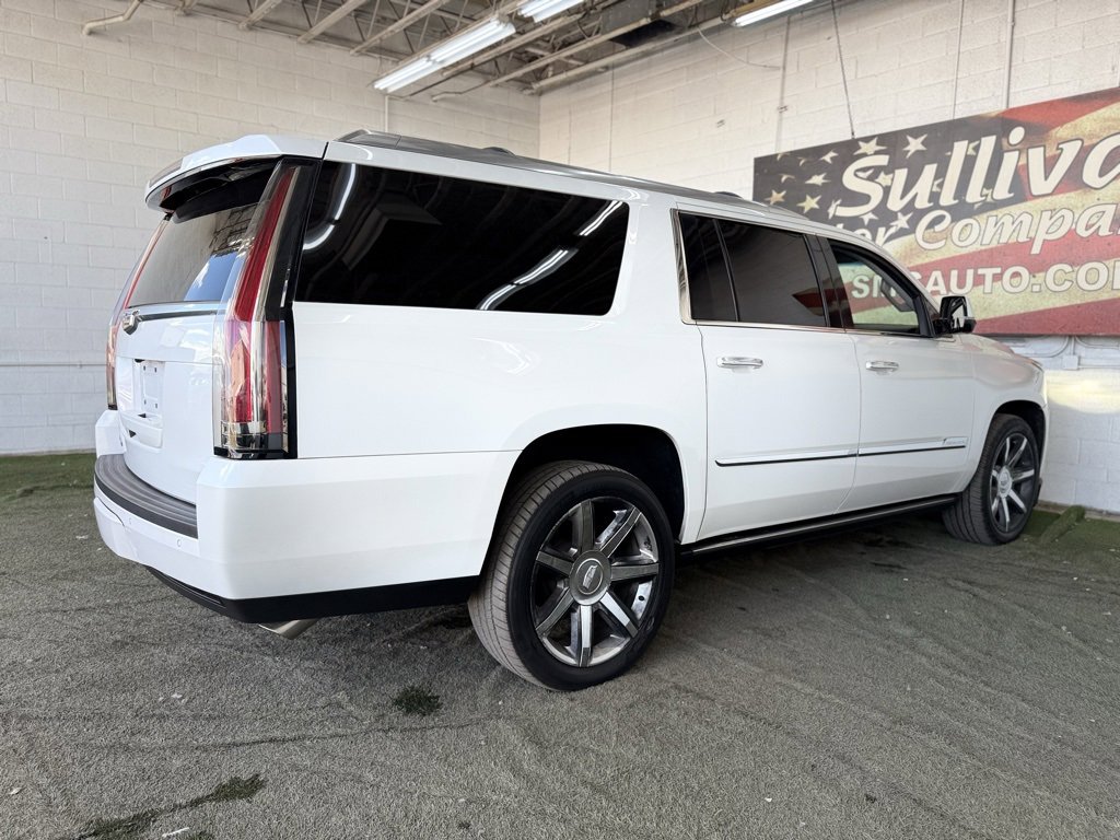 Used 2016 Cadillac Escalade ESV Premium image 9