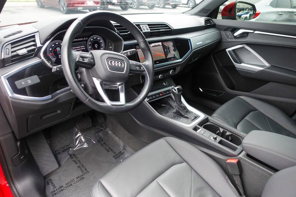 Used 2021 Audi Q3 2.0T Premium Plus w/ Premium Plus Package image 11