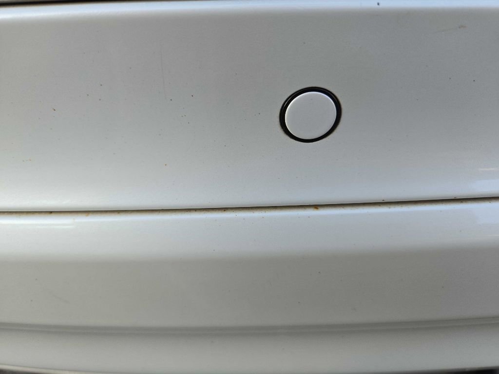 Used 2017 Volvo XC60 T6 Inscription w/ Climate Package image 11