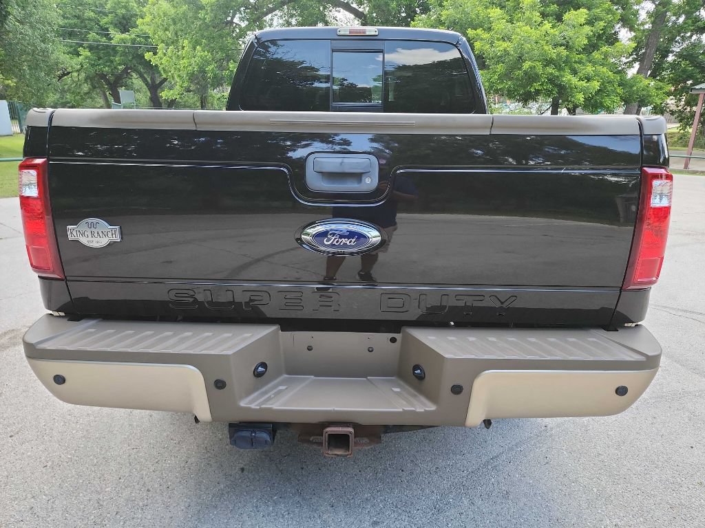 Used 2014 Ford F250 King Ranch w/ FX4 Off-Road Package AWD/4WD image 6