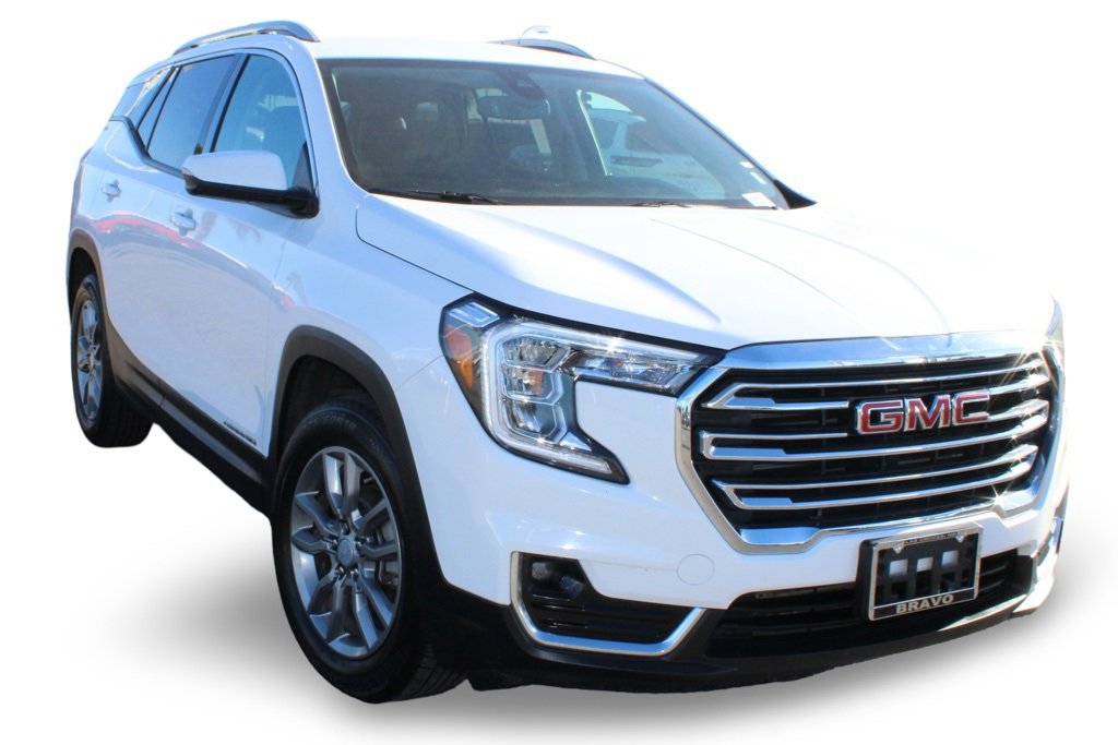 Used 2024 GMC Terrain SLT image 3