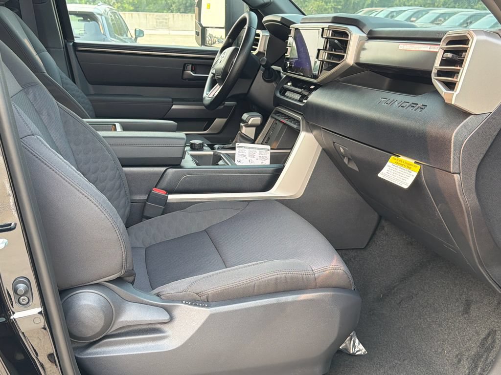 New 2026 Toyota Tundra SR5 AWD/4WD image 10