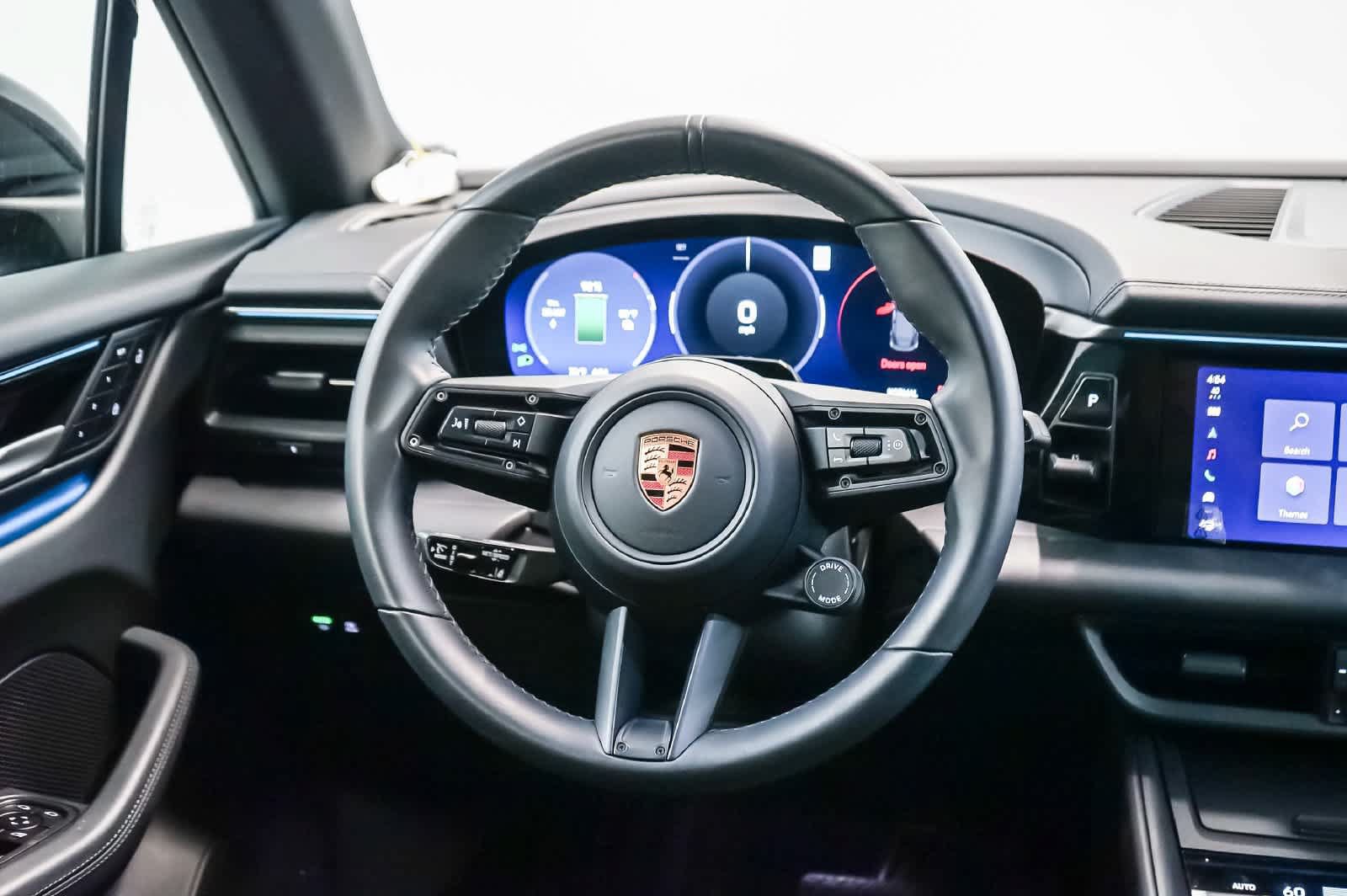 Certified 2026 Porsche Macan Electric RWD image 21
