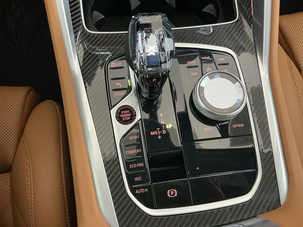 Certified 2023 BMW X6 M50i w/ Executive Package image 14