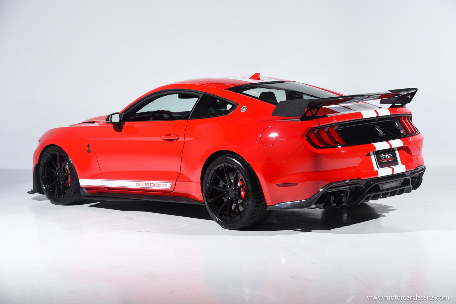 Used 2021 Ford Mustang Shelby GT500 w/ Carbon Fiber Track Pack image 4