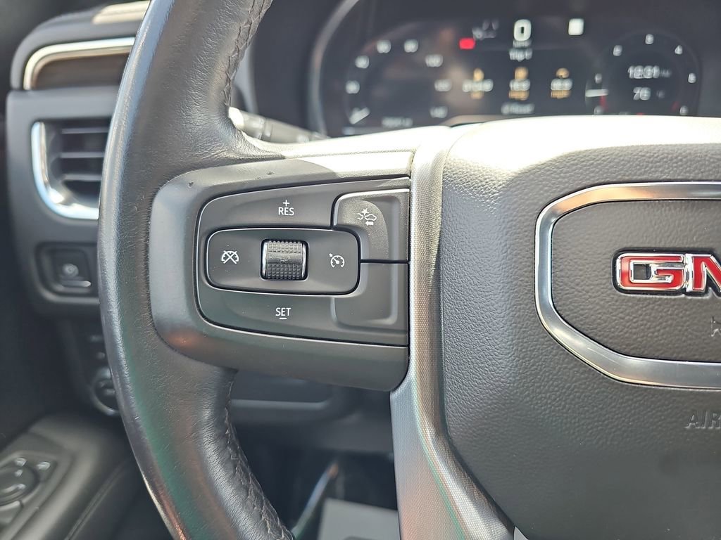 Used 2023 GMC Yukon SLE image 21