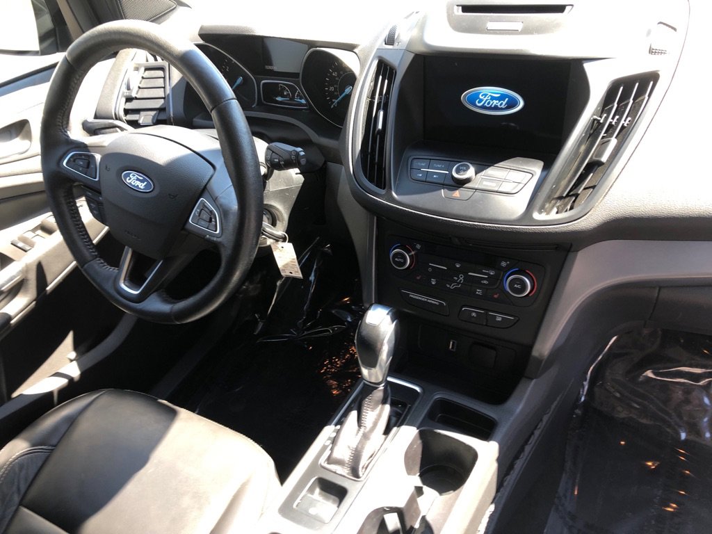 Used 2018 Ford Escape SEL w/ Ford Safe & Smart Package image 25