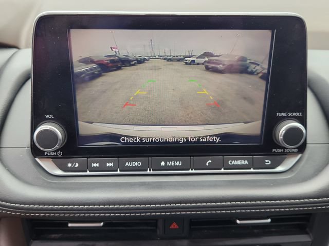 Used 2023 Nissan Rogue SV FWD image 17
