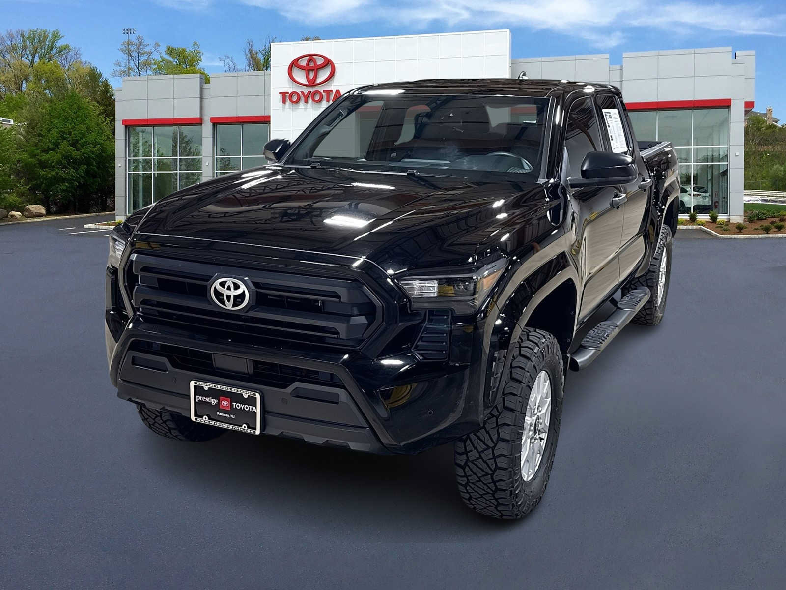 Used 2024 Toyota Tacoma SR w/ SR Upgrade Package AWD/4WD image 1