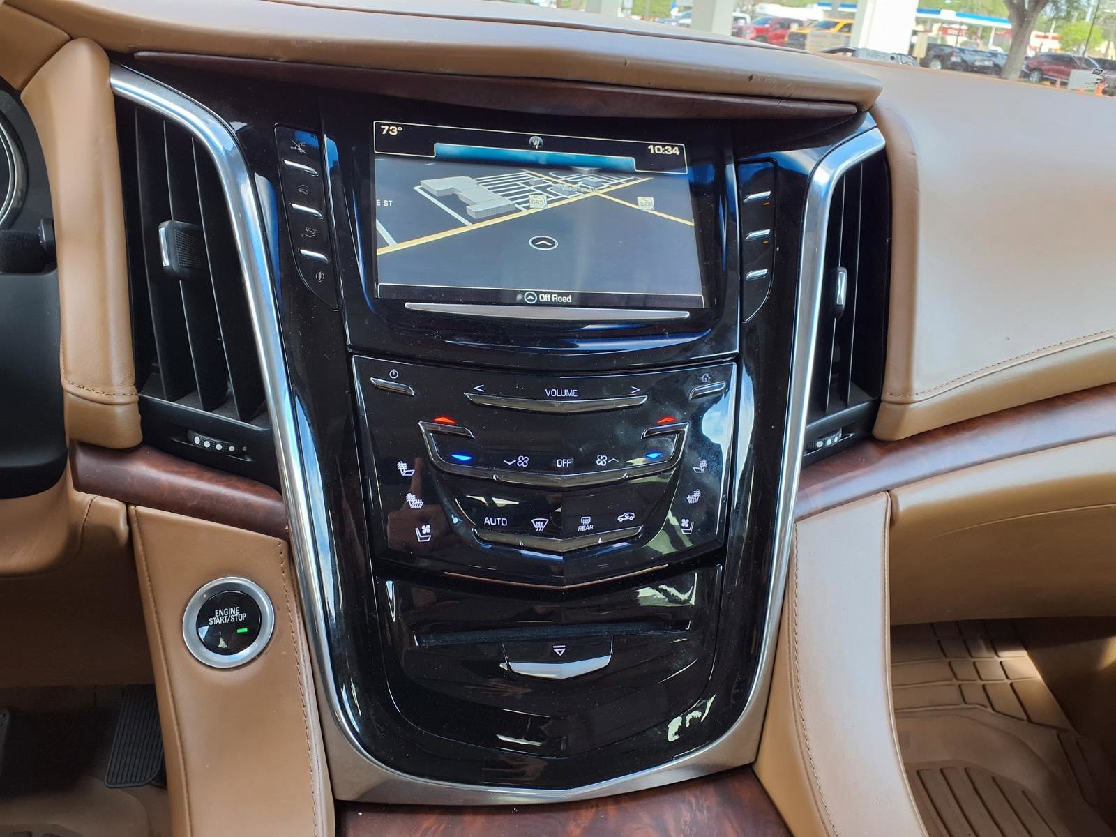 Used 2016 Cadillac Escalade Platinum image 14