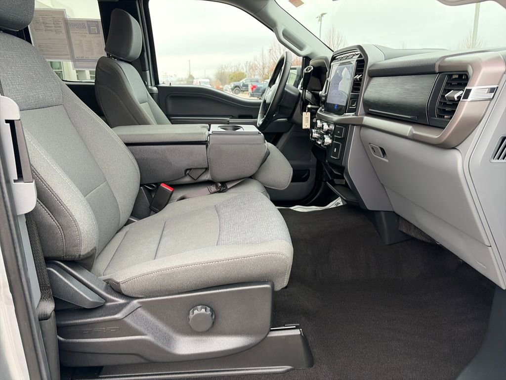 Used 2024 Ford F150 XLT image 14
