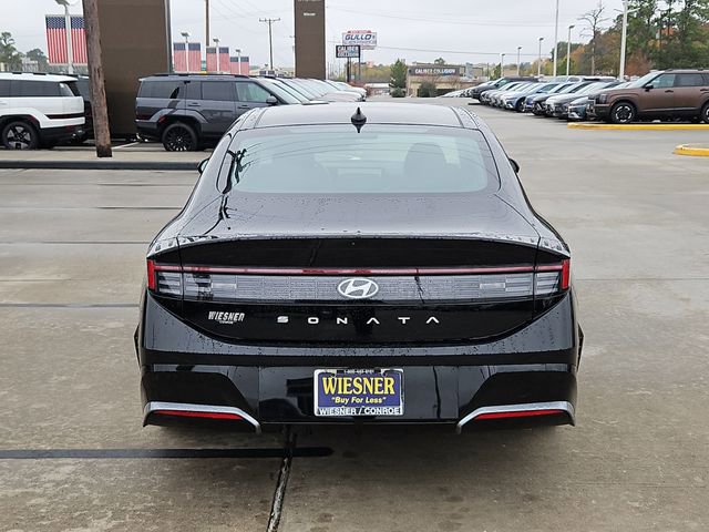 Used 2024 Hyundai Sonata SEL w/ Convenience Package FWD image 6