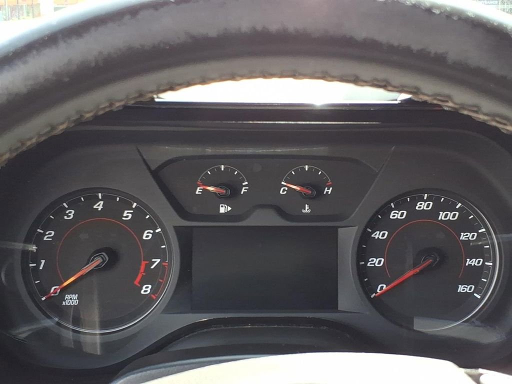 Used 2020 Chevrolet Camaro LT RWD image 10