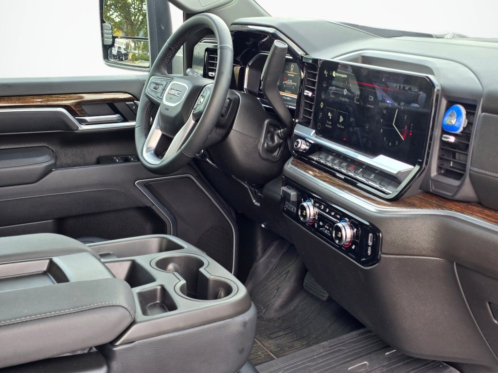 Used 2025 GMC Sierra 2500 SLE w/ SLE Value Package; AWD/4WD image 26